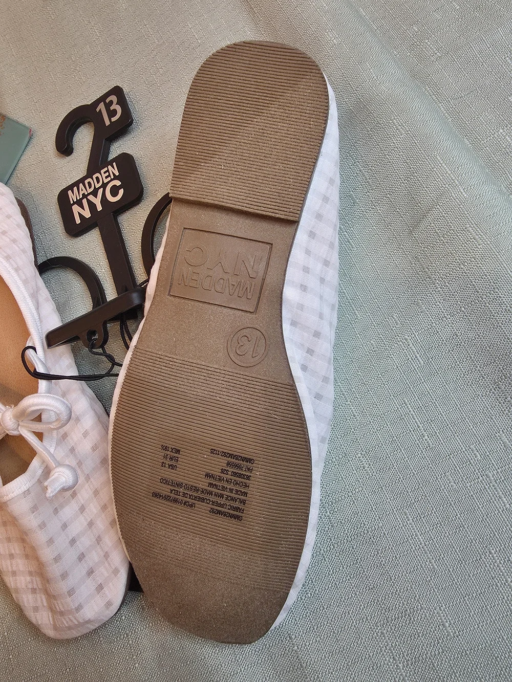 Madden NYC Girls' White Dress Ballet Flats Size 13